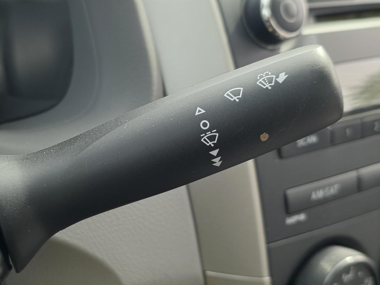 Toyota Corolla Base 5-Speed MT 2010