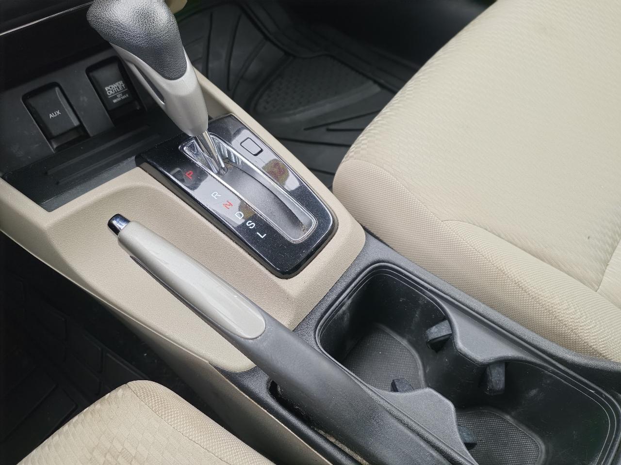 Honda Civic LX Sedan CVT 2014