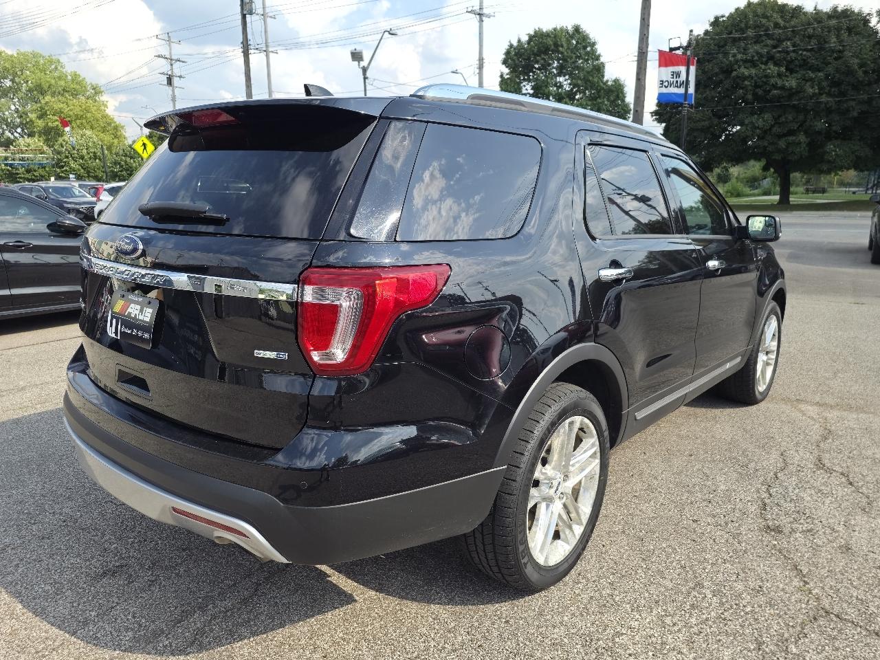 Ford Explorer Limited 4WD 2017