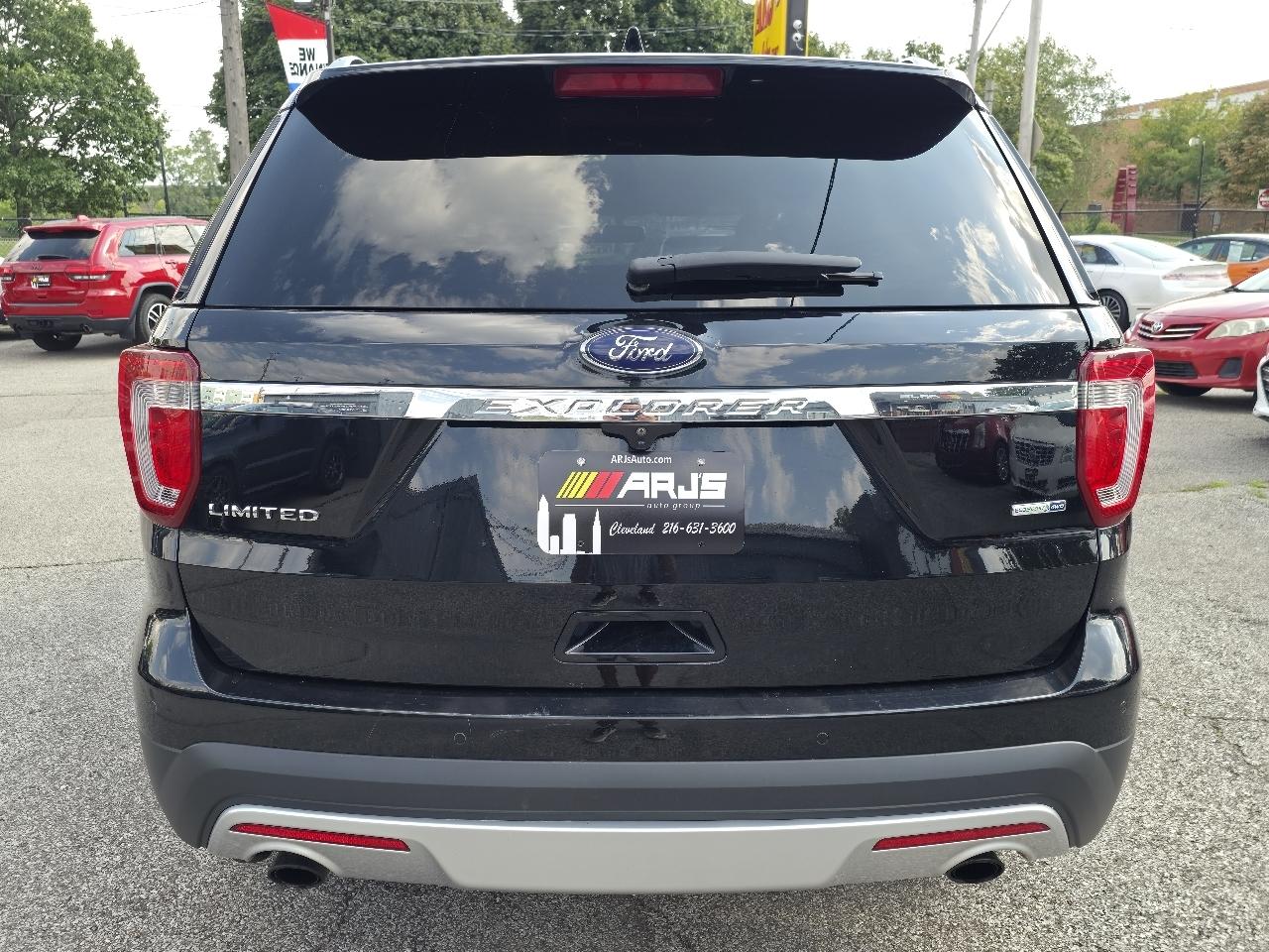 Ford Explorer Limited 4WD 2017