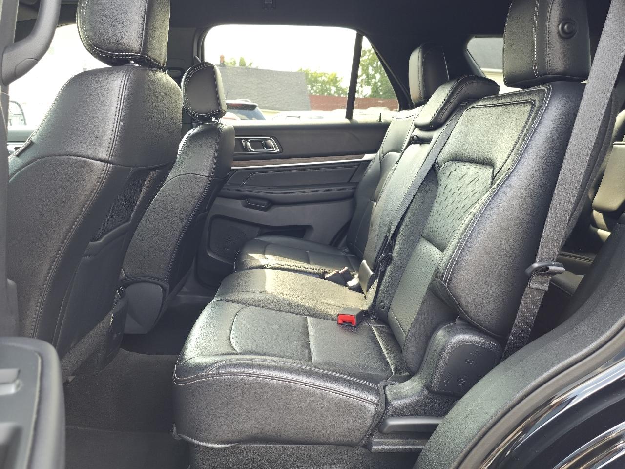 Ford Explorer Limited 4WD 2017