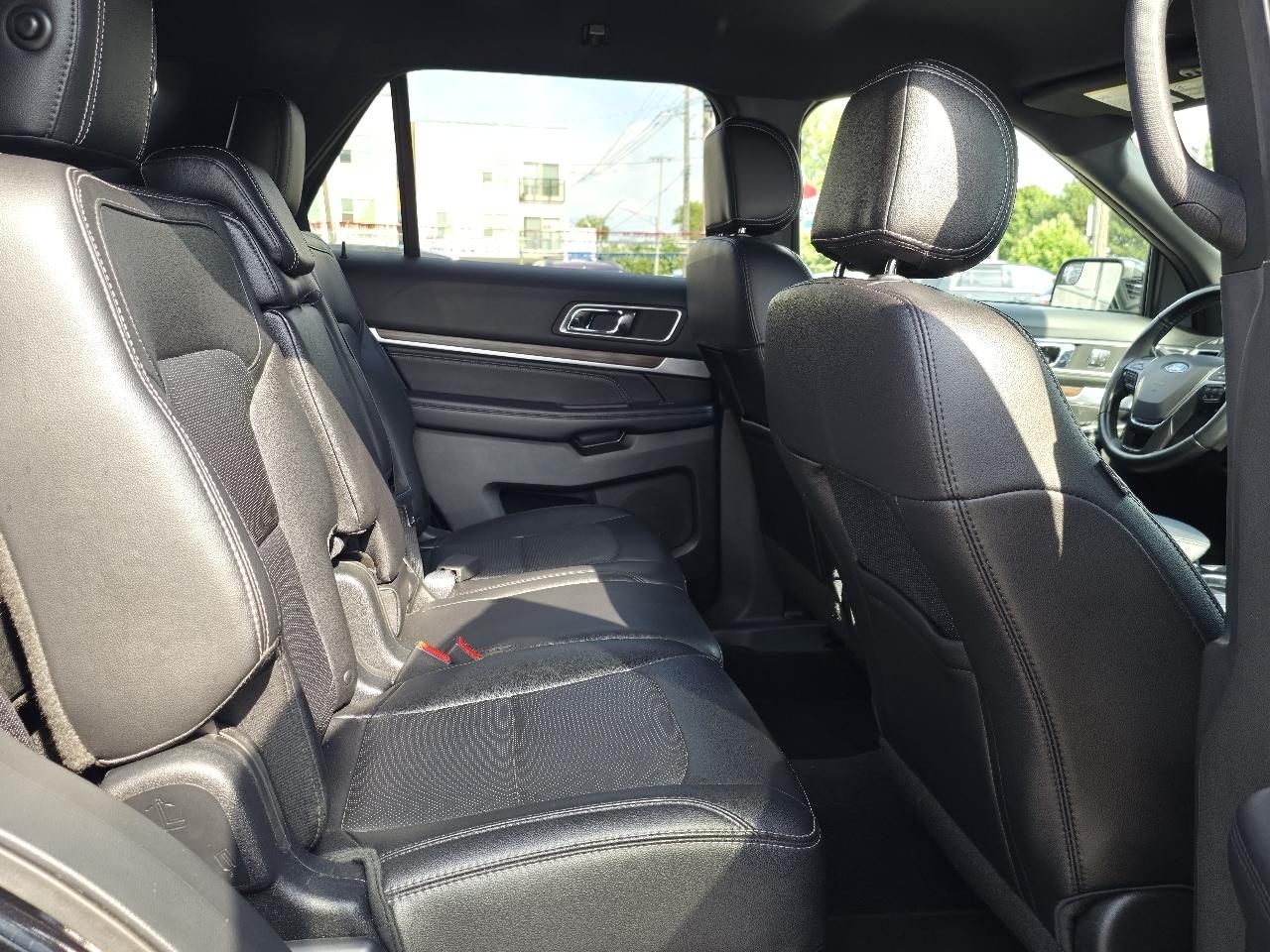 Ford Explorer Limited 4WD 2017