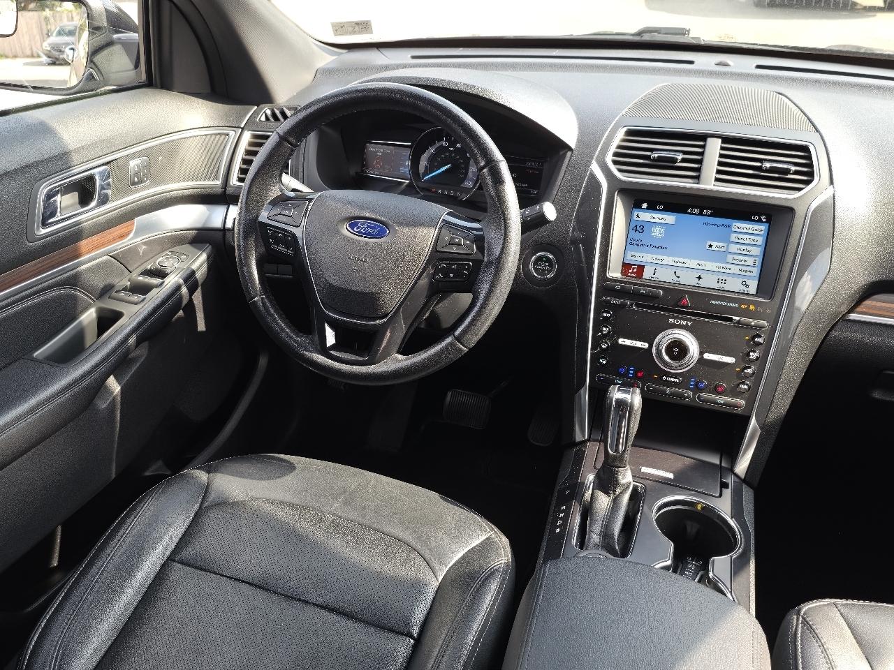 Ford Explorer Limited 4WD 2017
