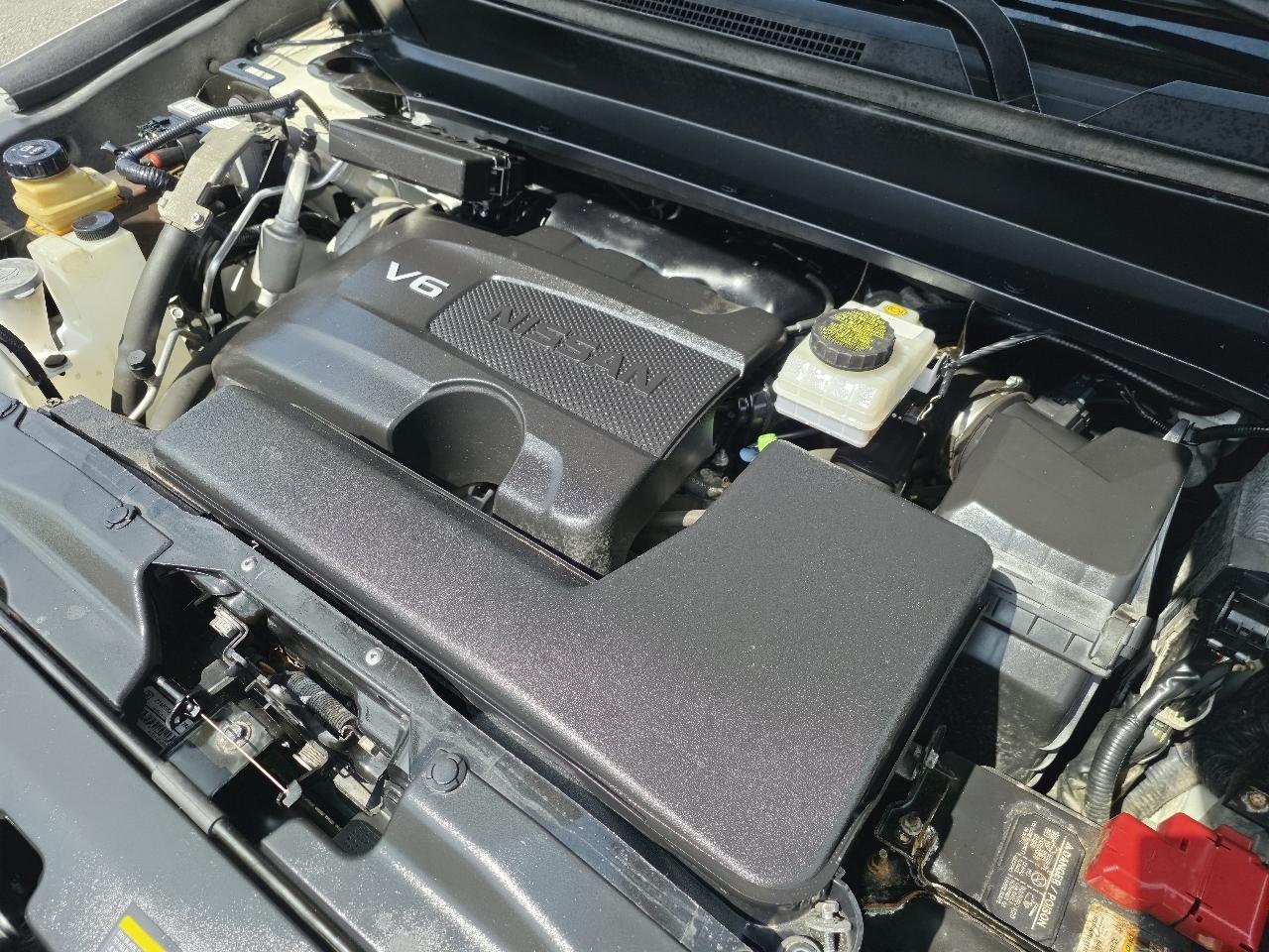 Nissan Pathfinder S 4WD 2017