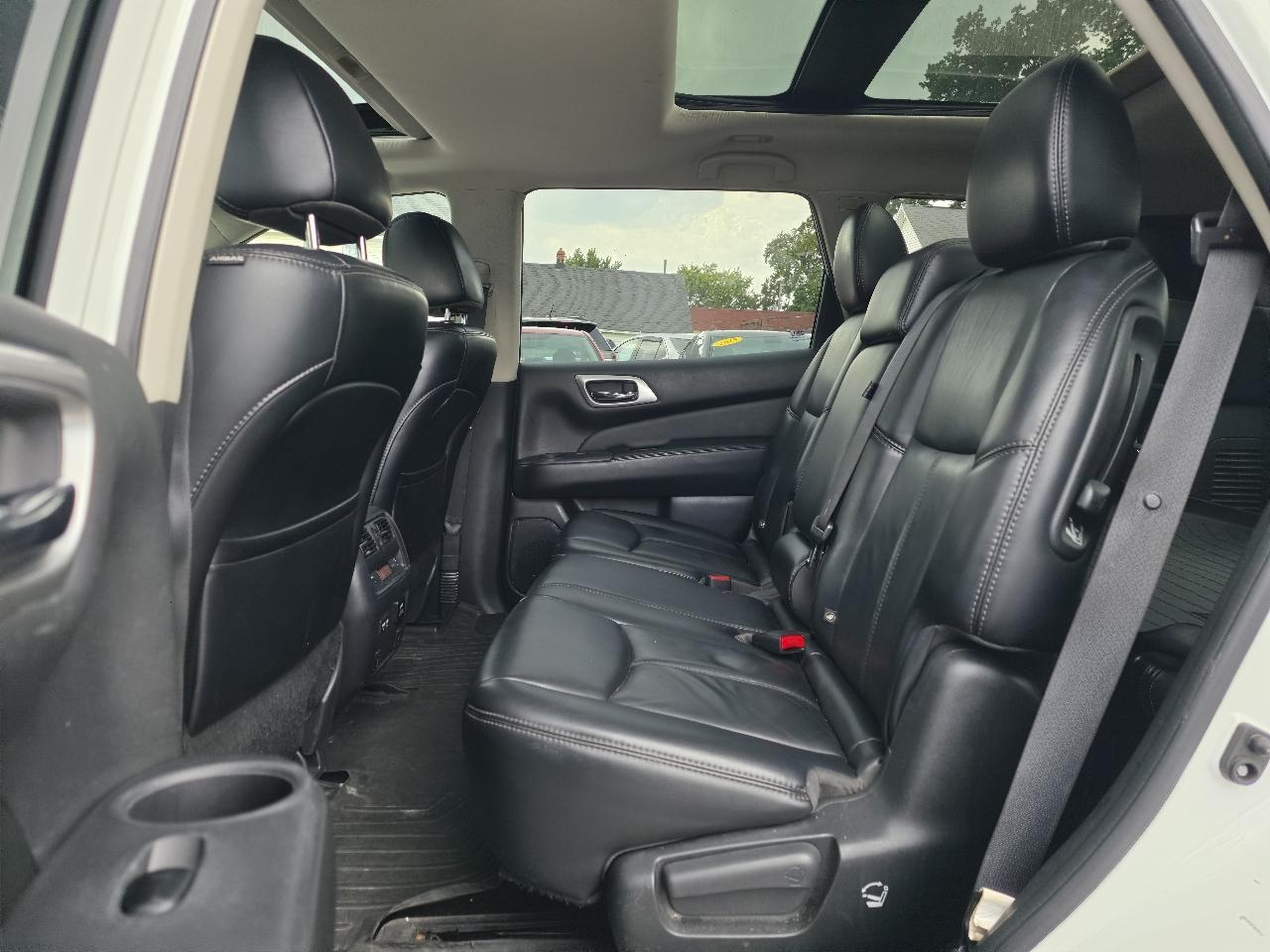 Nissan Pathfinder S 4WD 2017