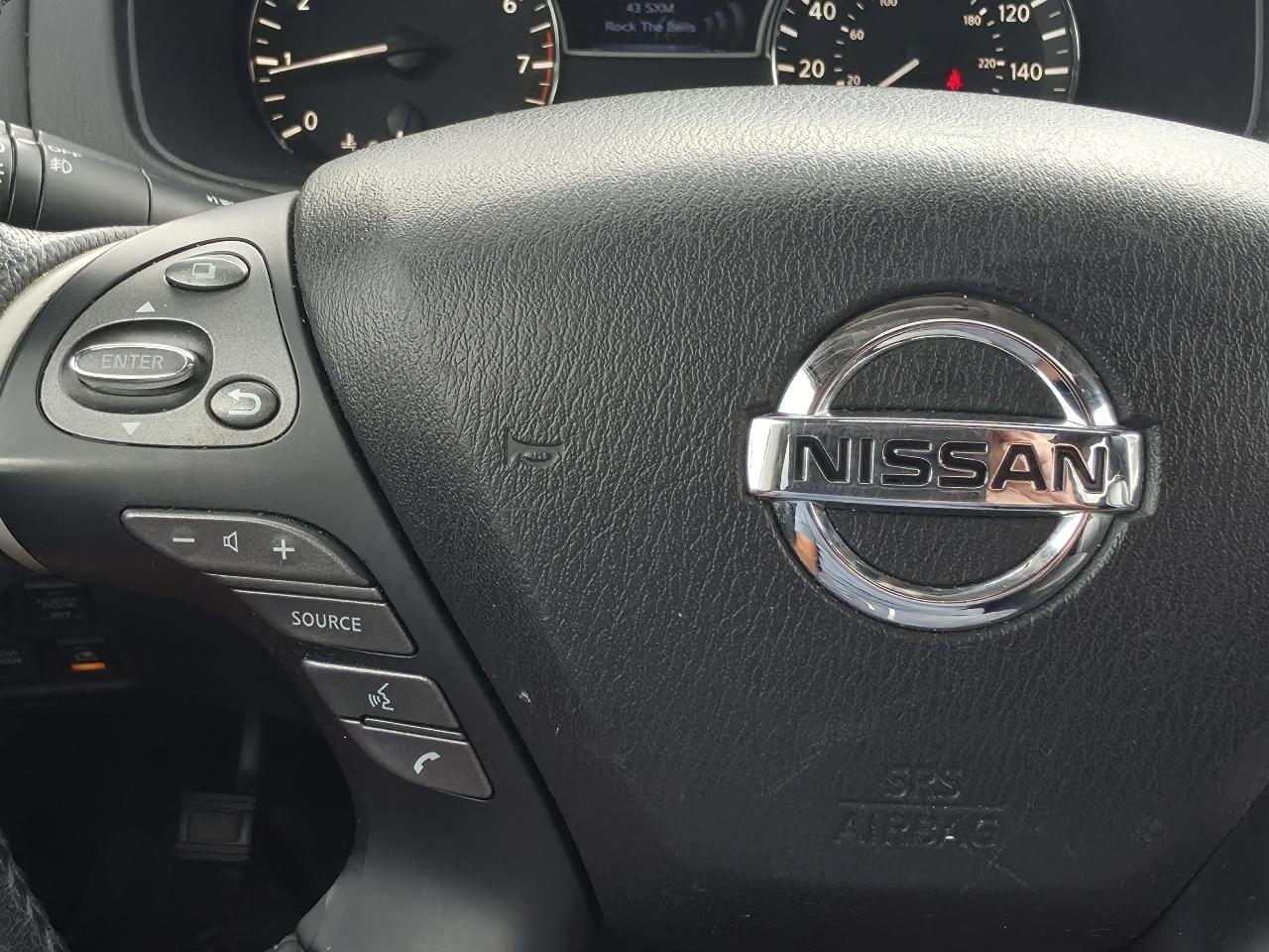 Nissan Pathfinder S 4WD 2017