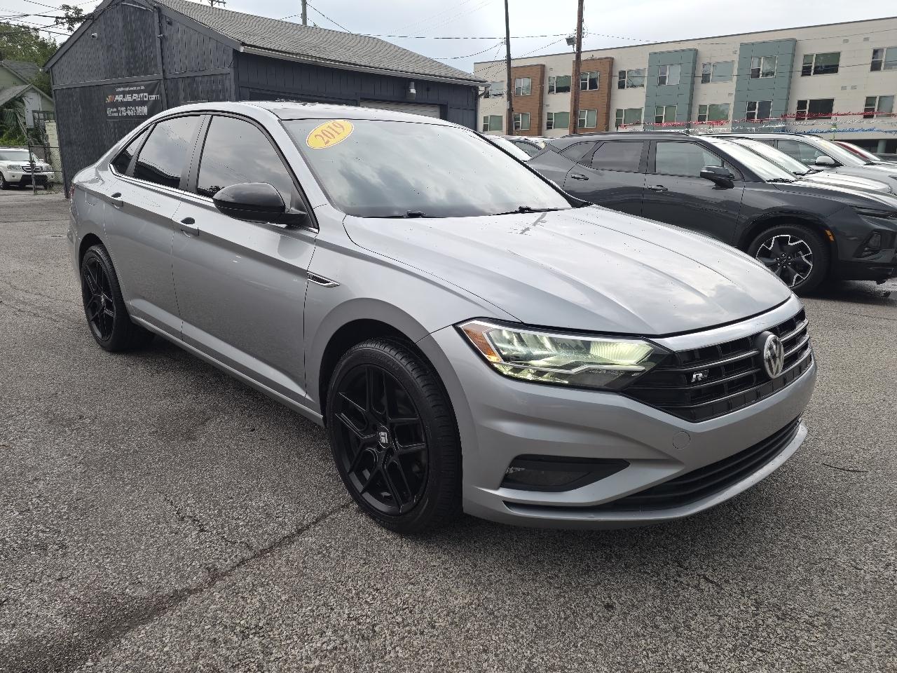 Volkswagen Jetta 1.4T S 8A 2019