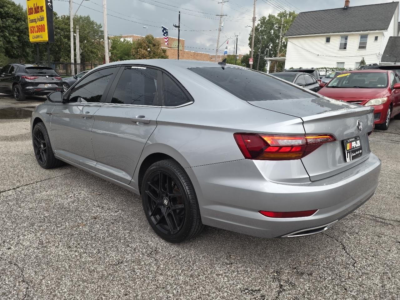 Volkswagen Jetta 1.4T S 8A 2019