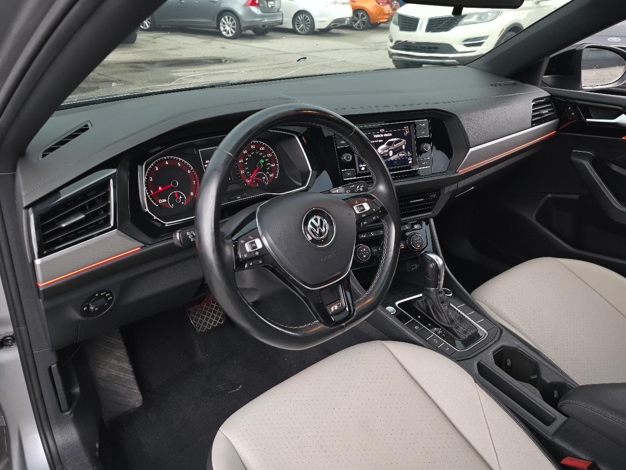 Volkswagen Jetta 1.4T S 8A 2019
