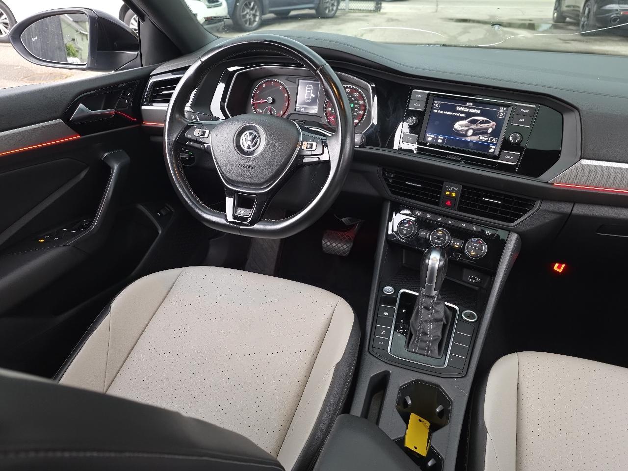 Volkswagen Jetta 1.4T S 8A 2019