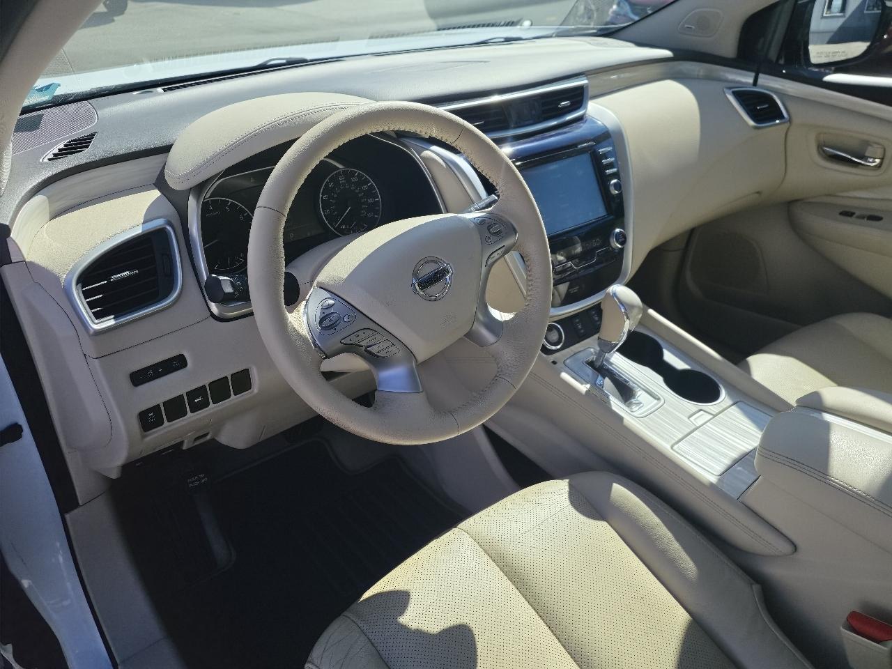 Nissan Murano S AWD 2015