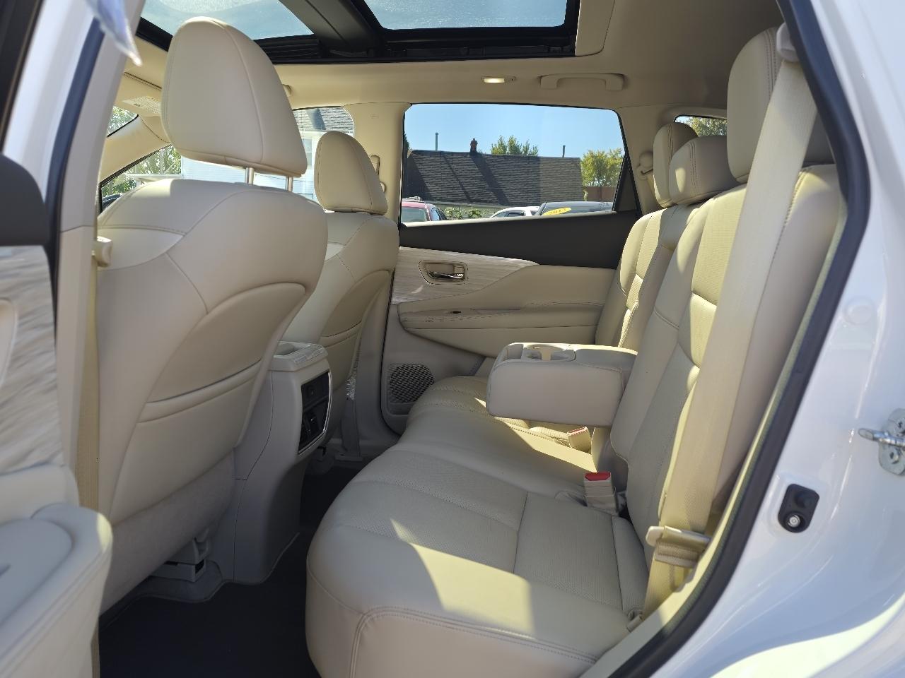 Nissan Murano S AWD 2015