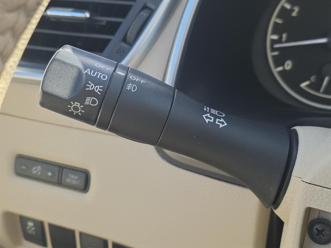Nissan Murano S AWD 2015