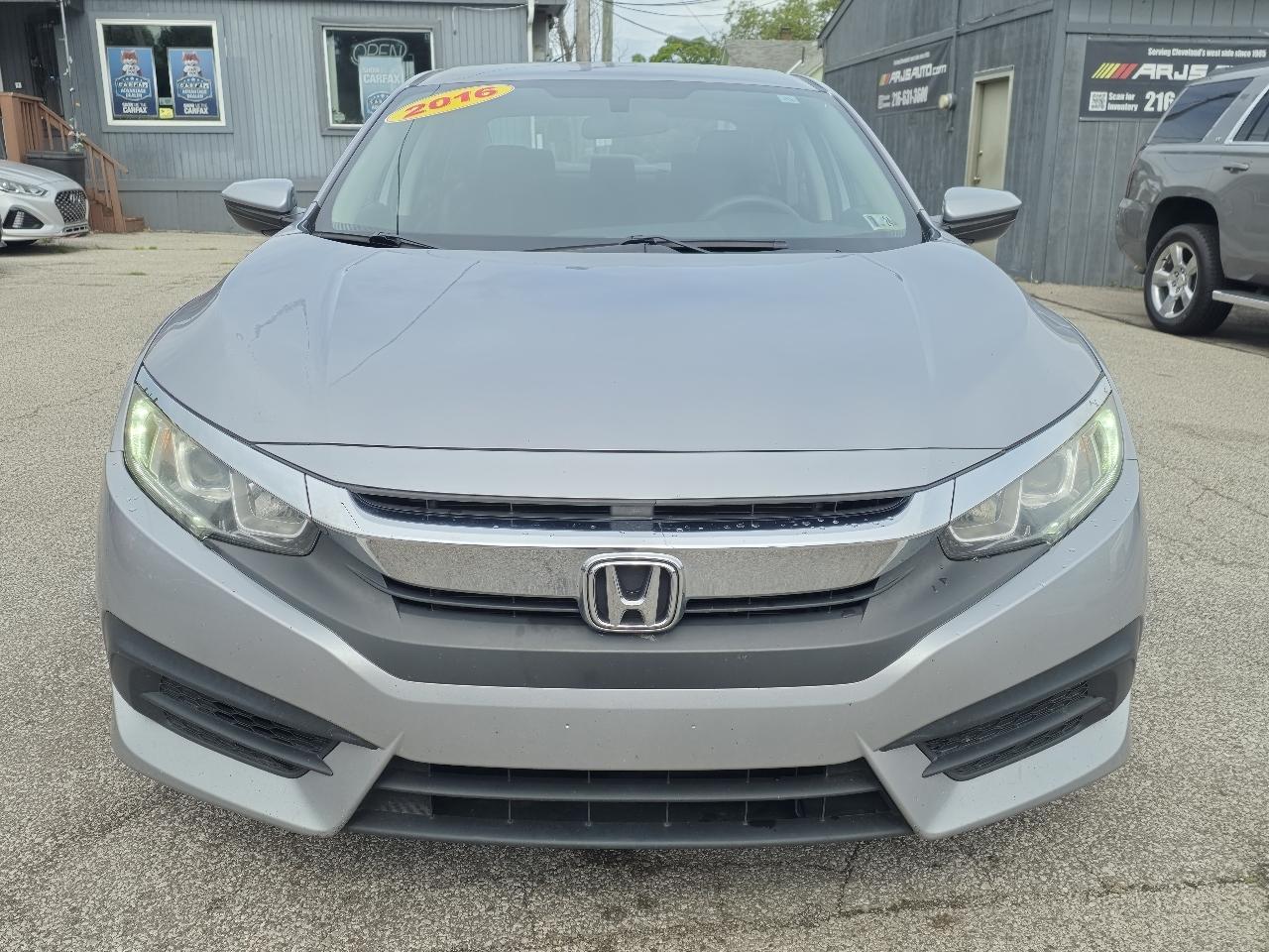 Honda Civic LX Sedan CVT 2016