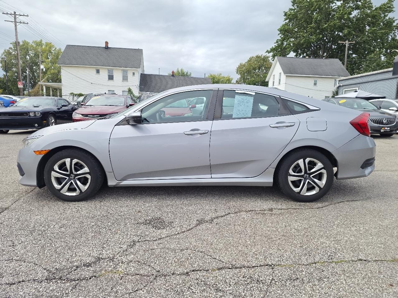 Honda Civic LX Sedan CVT 2016
