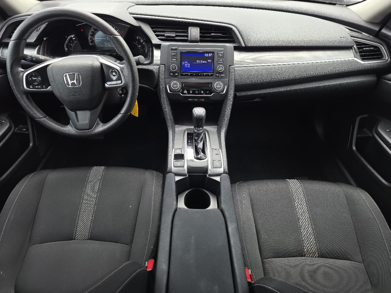 Honda Civic LX Sedan CVT 2016