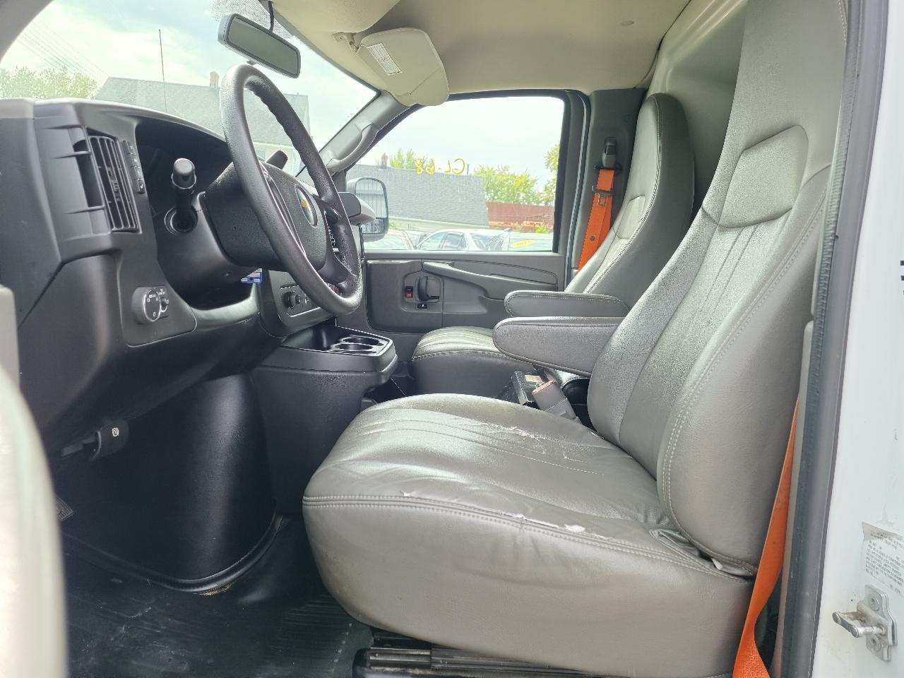 Chevrolet Express 2500 Cargo 2014
