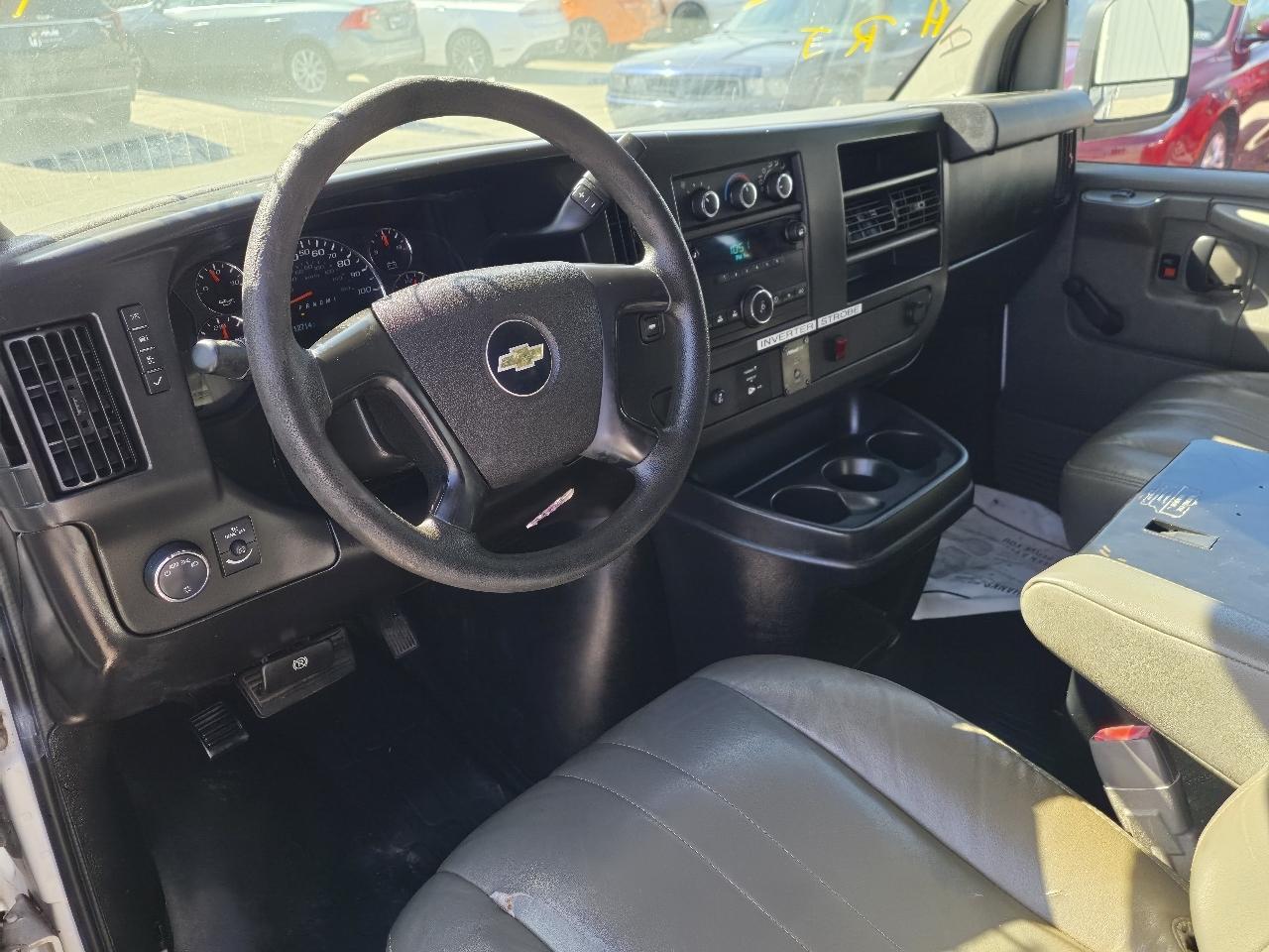 Chevrolet Express 2500 Cargo 2013