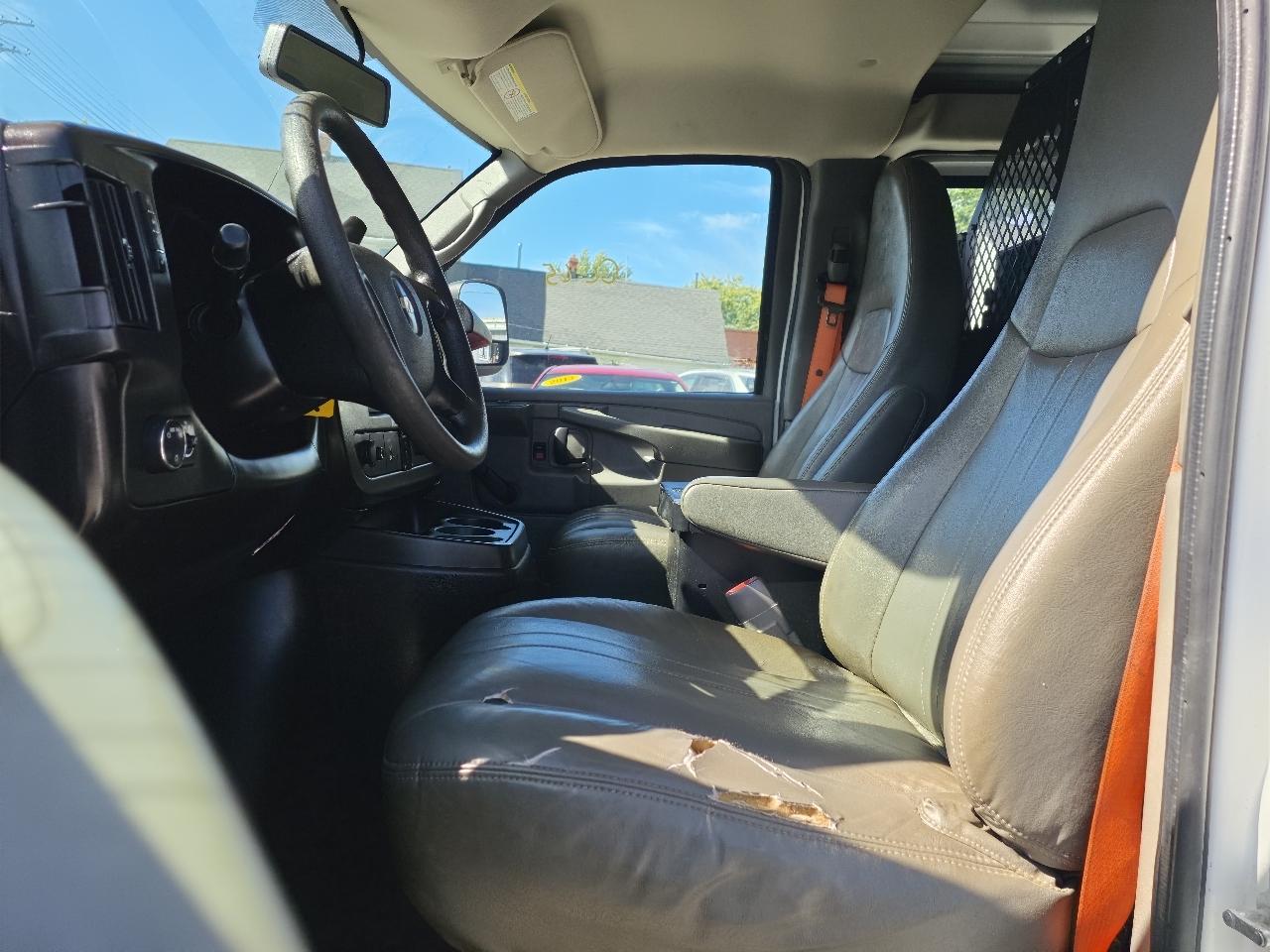 Chevrolet Express 2500 Cargo 2013