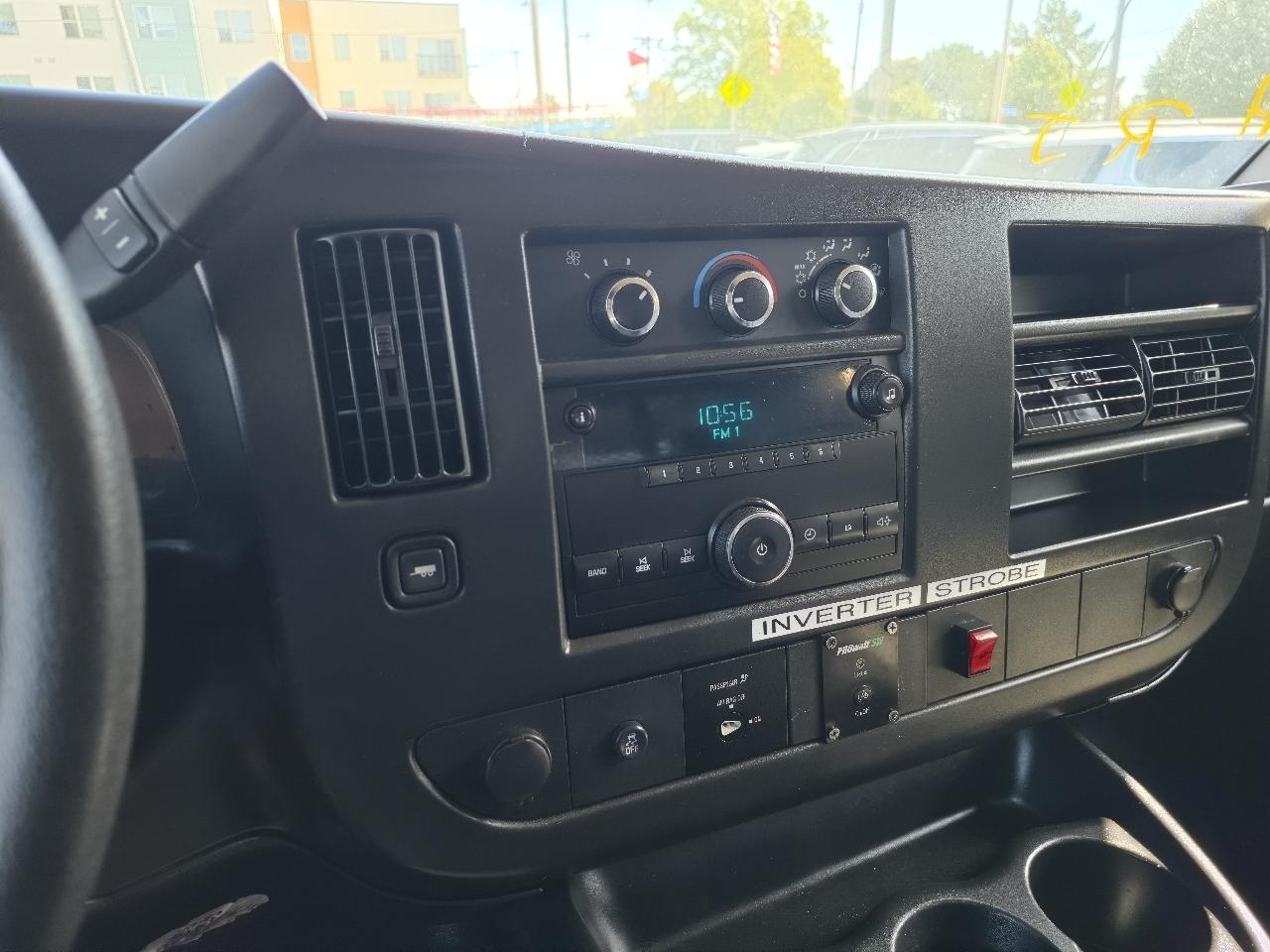 Chevrolet Express 2500 Cargo 2013