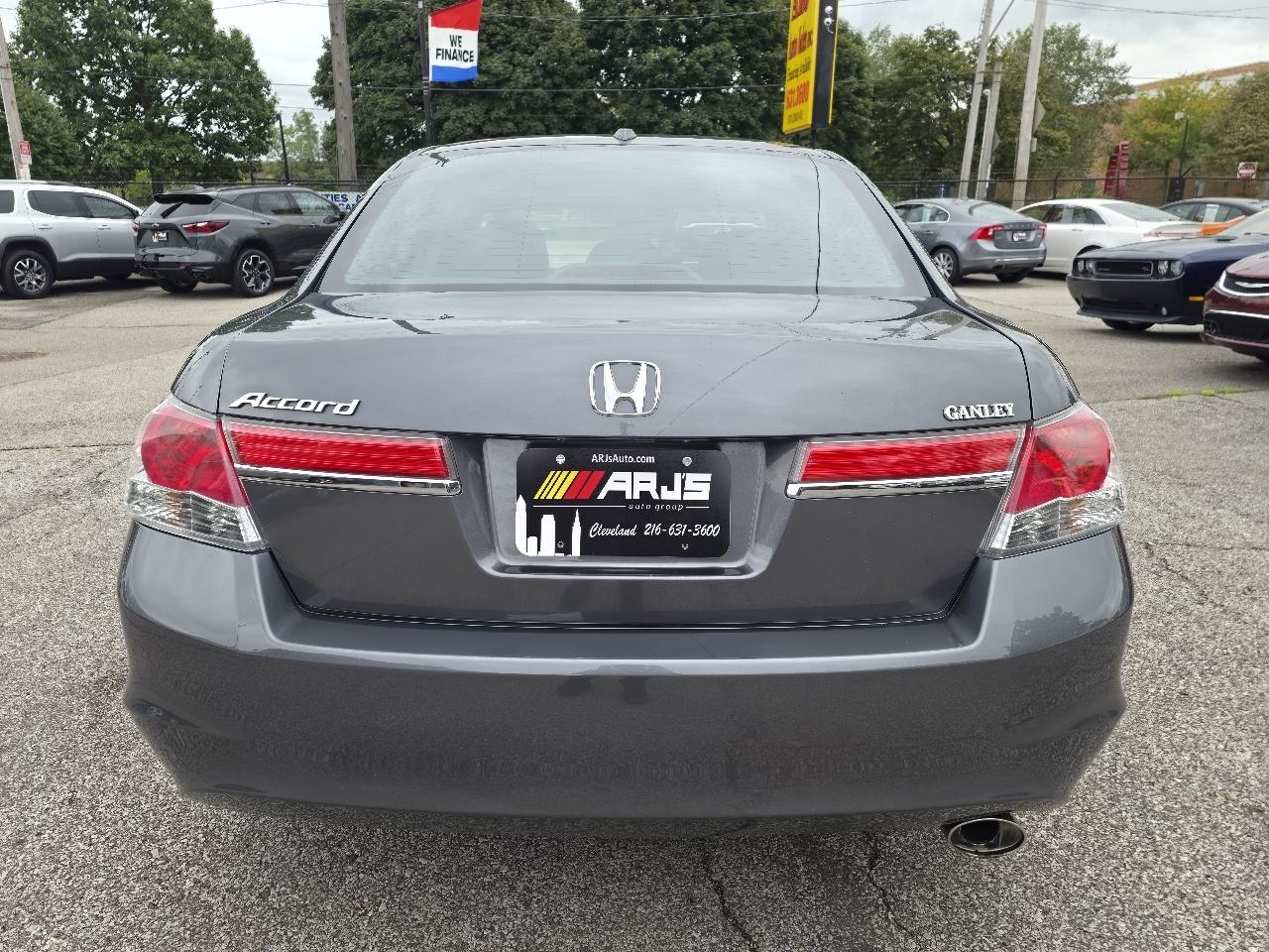 Honda Accord EX-L Sedan AT 2011