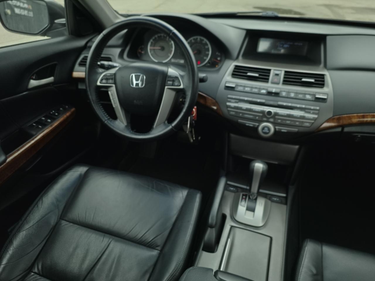 Honda Accord EX-L Sedan AT 2011