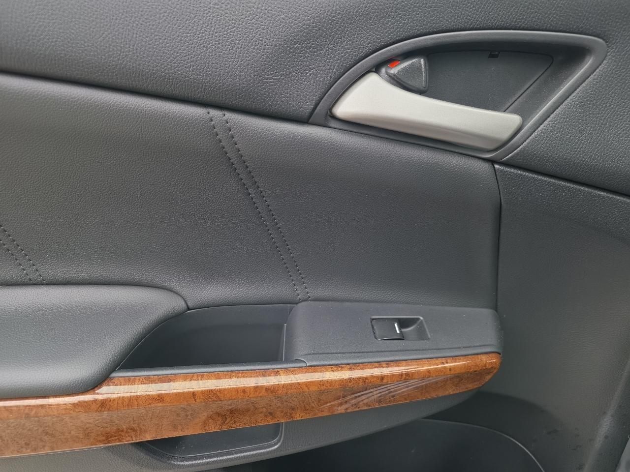 Honda Accord EX-L Sedan AT 2011