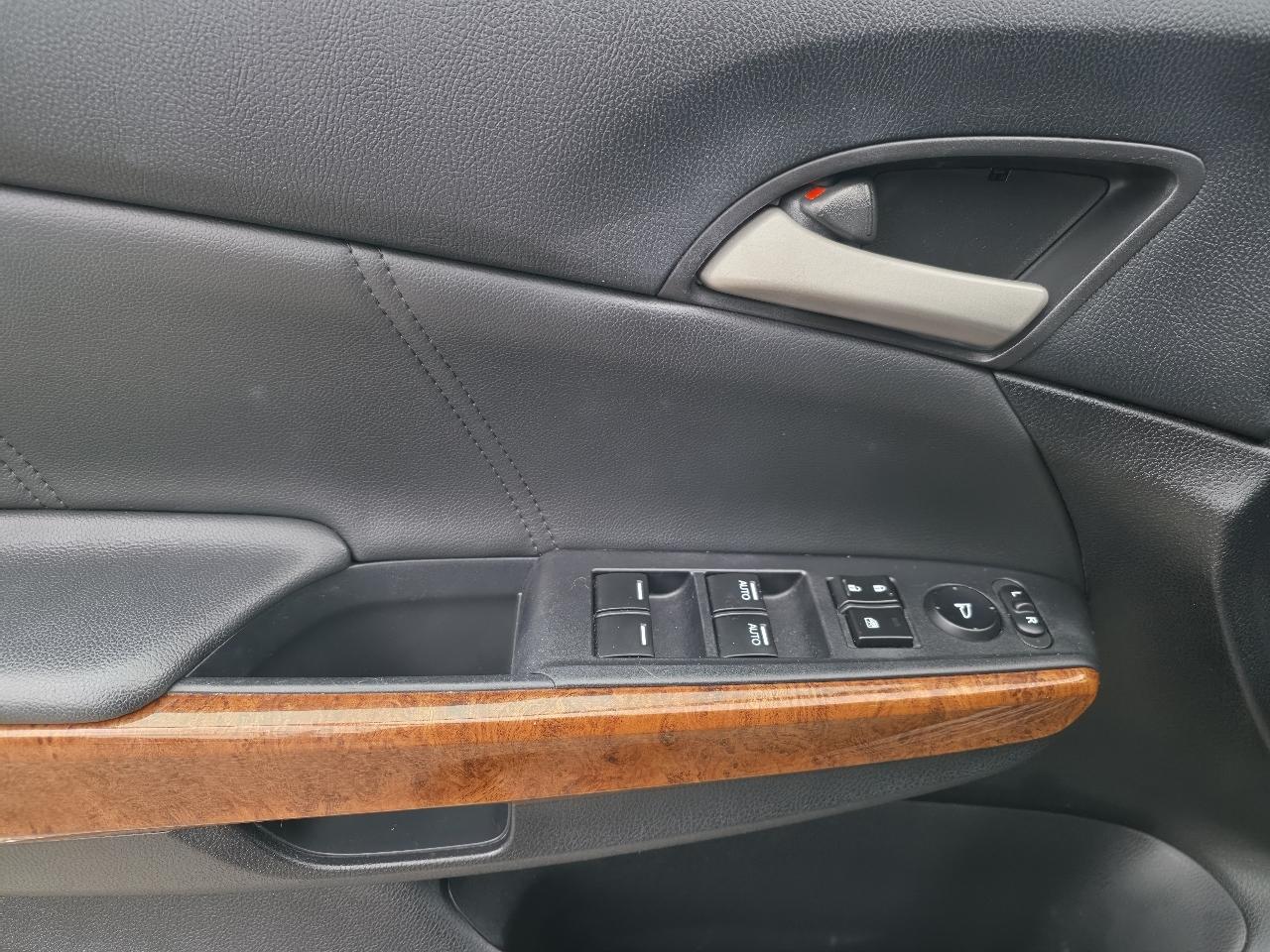Honda Accord EX-L Sedan AT 2011