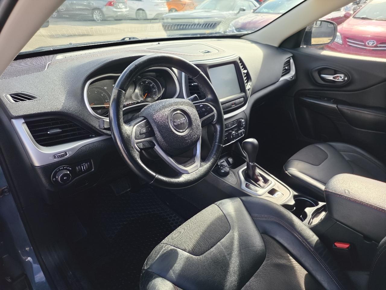 Jeep Cherokee Trailhawk 4WD 2015
