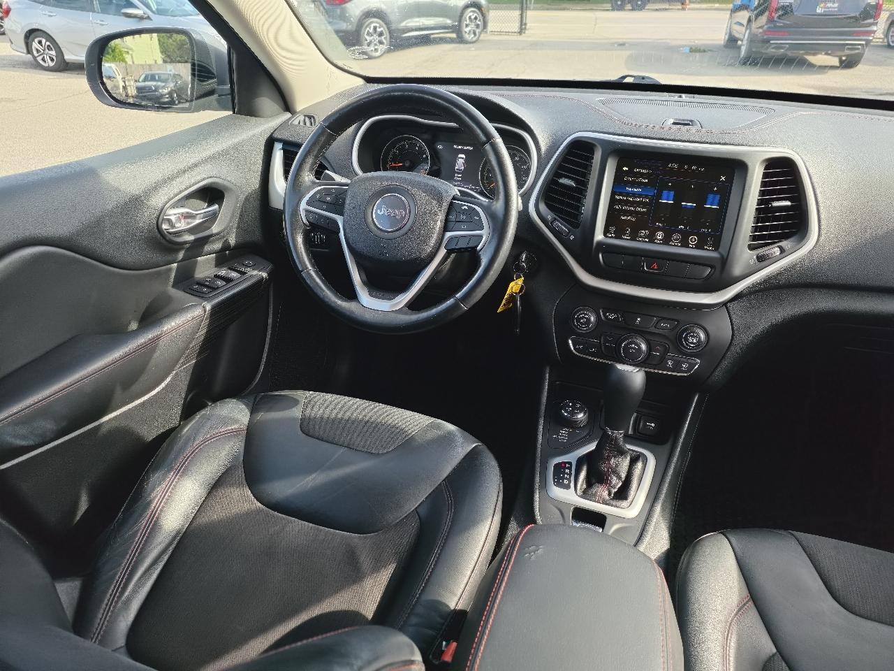 Jeep Cherokee Trailhawk 4WD 2015