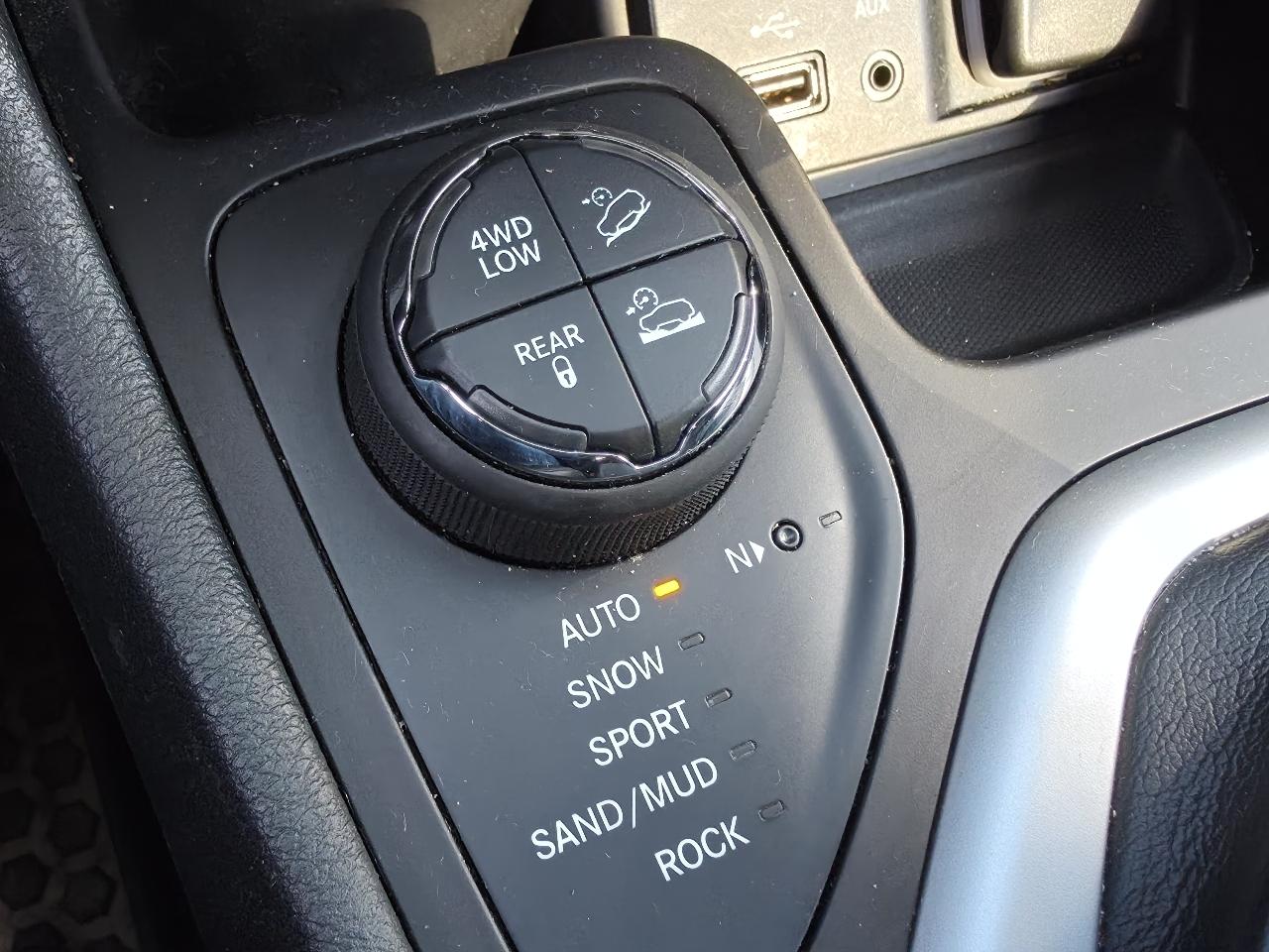 Jeep Cherokee Trailhawk 4WD 2015