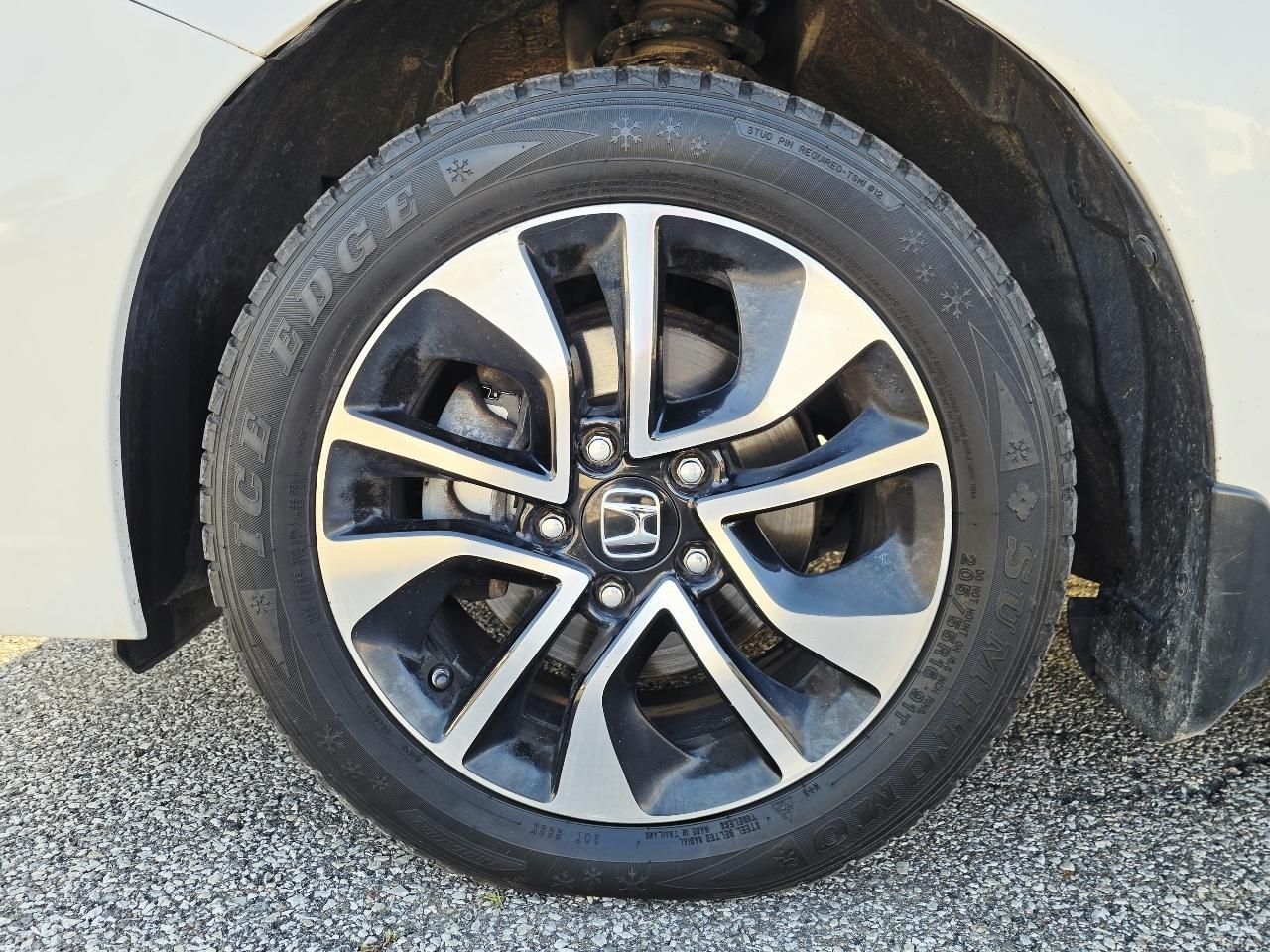 Honda Civic EX-L Sedan 5-Speed AT 2013