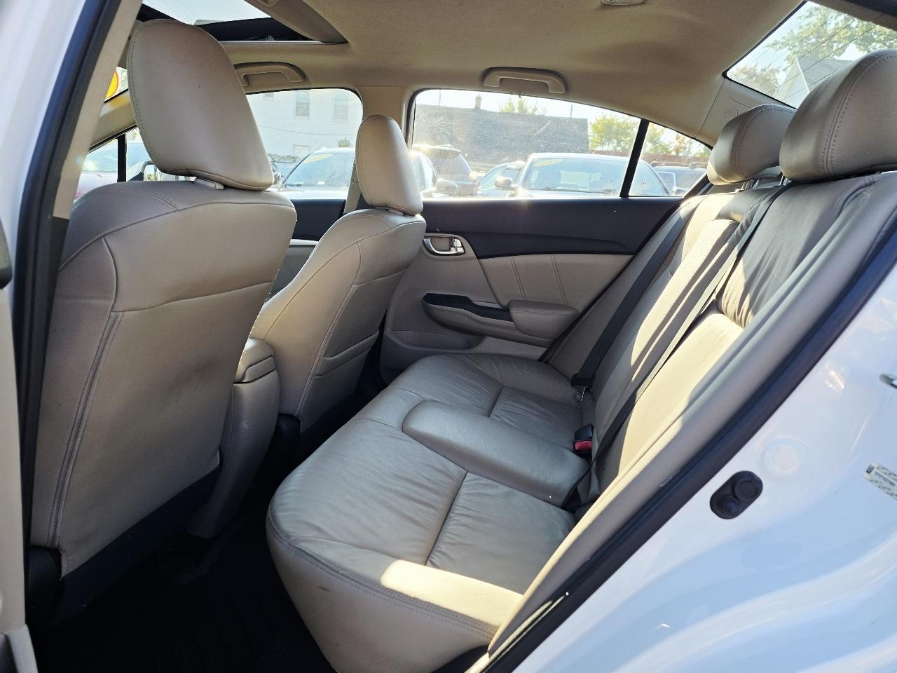 Honda Civic EX-L Sedan 5-Speed AT 2013