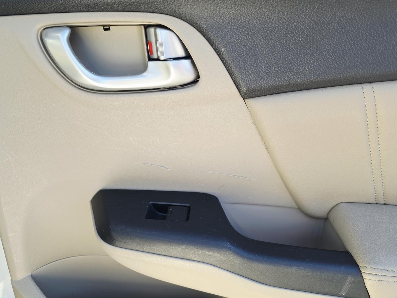 Honda Civic EX-L Sedan 5-Speed AT 2013