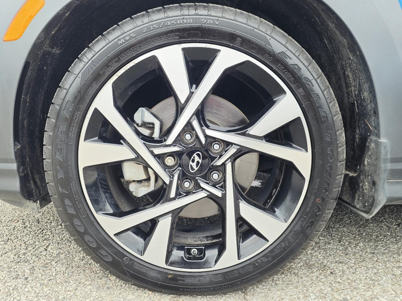 Hyundai Kona Limited 2022