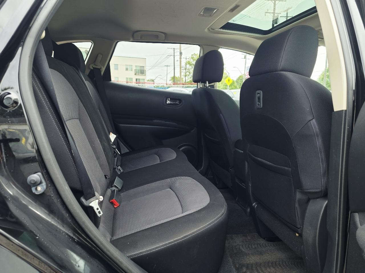 Nissan Rogue S AWD 2013