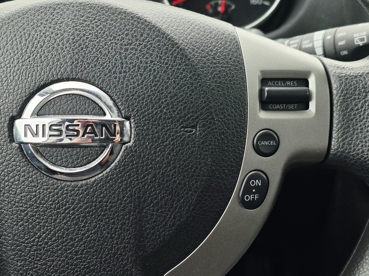 Nissan Rogue S AWD 2013