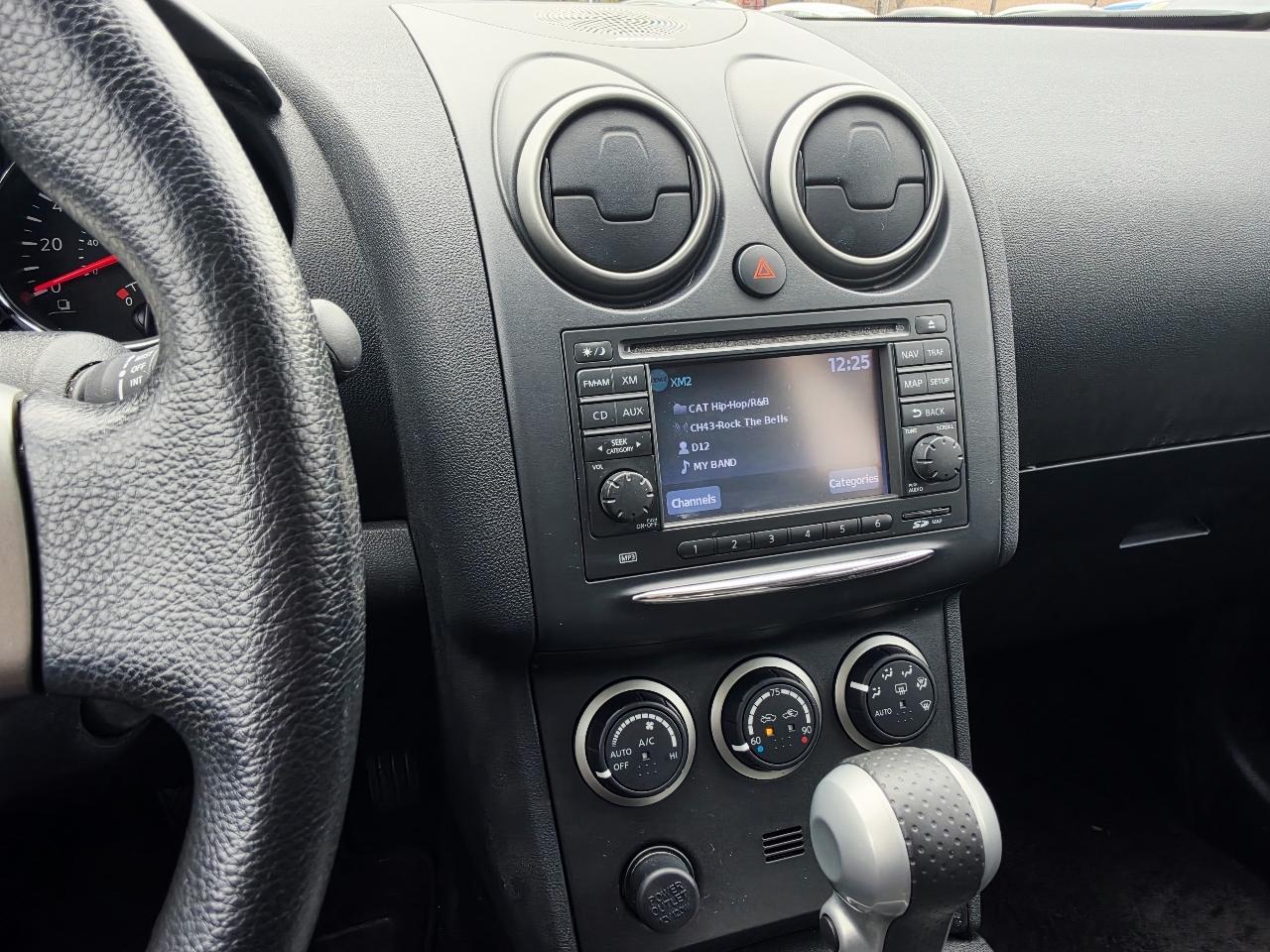 Nissan Rogue S AWD 2013