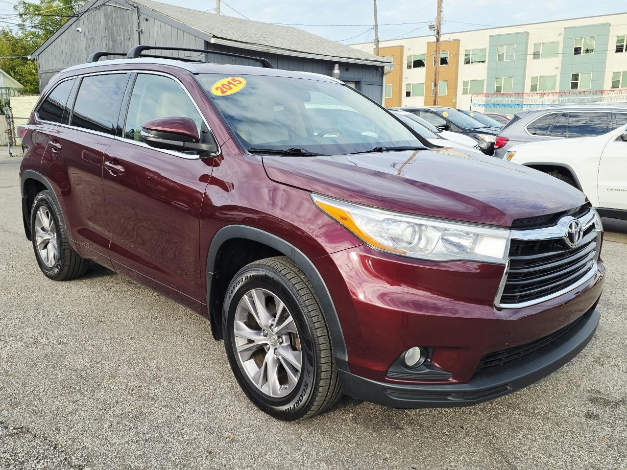 Toyota Highlander XLE AWD V6 2015