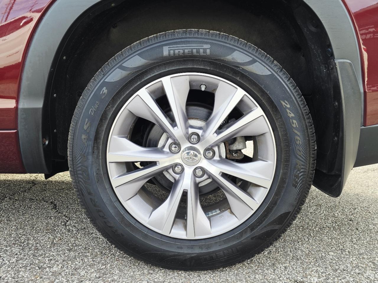 Toyota Highlander XLE AWD V6 2015