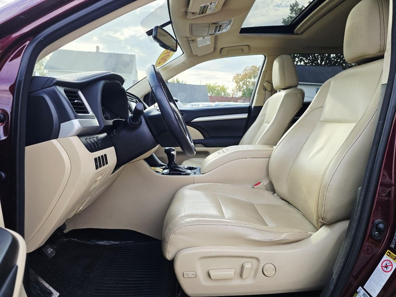 Toyota Highlander XLE AWD V6 2015