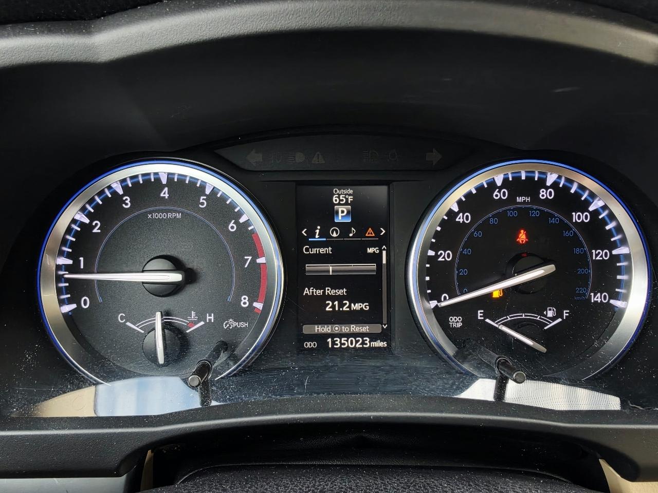 Toyota Highlander XLE AWD V6 2015