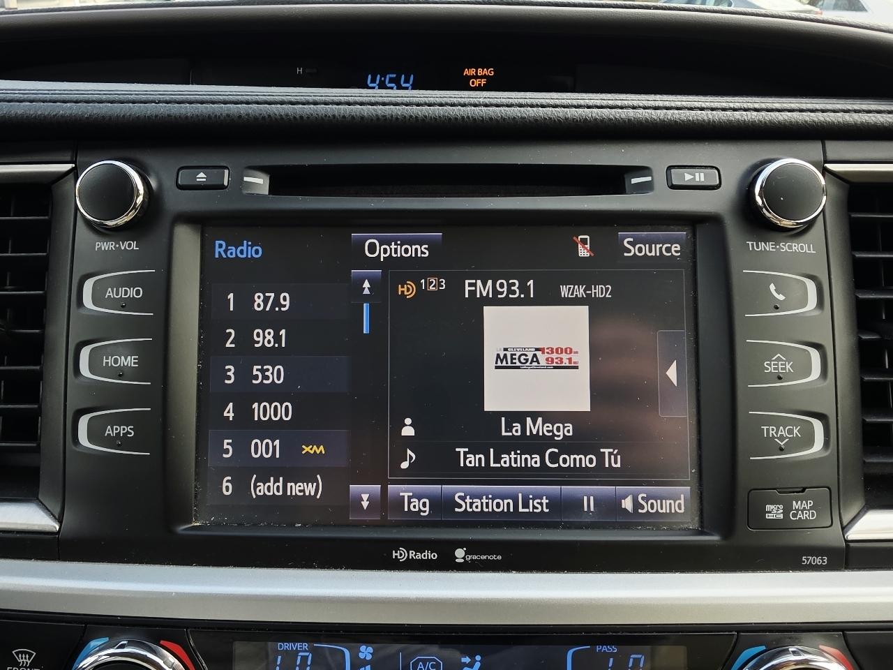 Toyota Highlander XLE AWD V6 2015