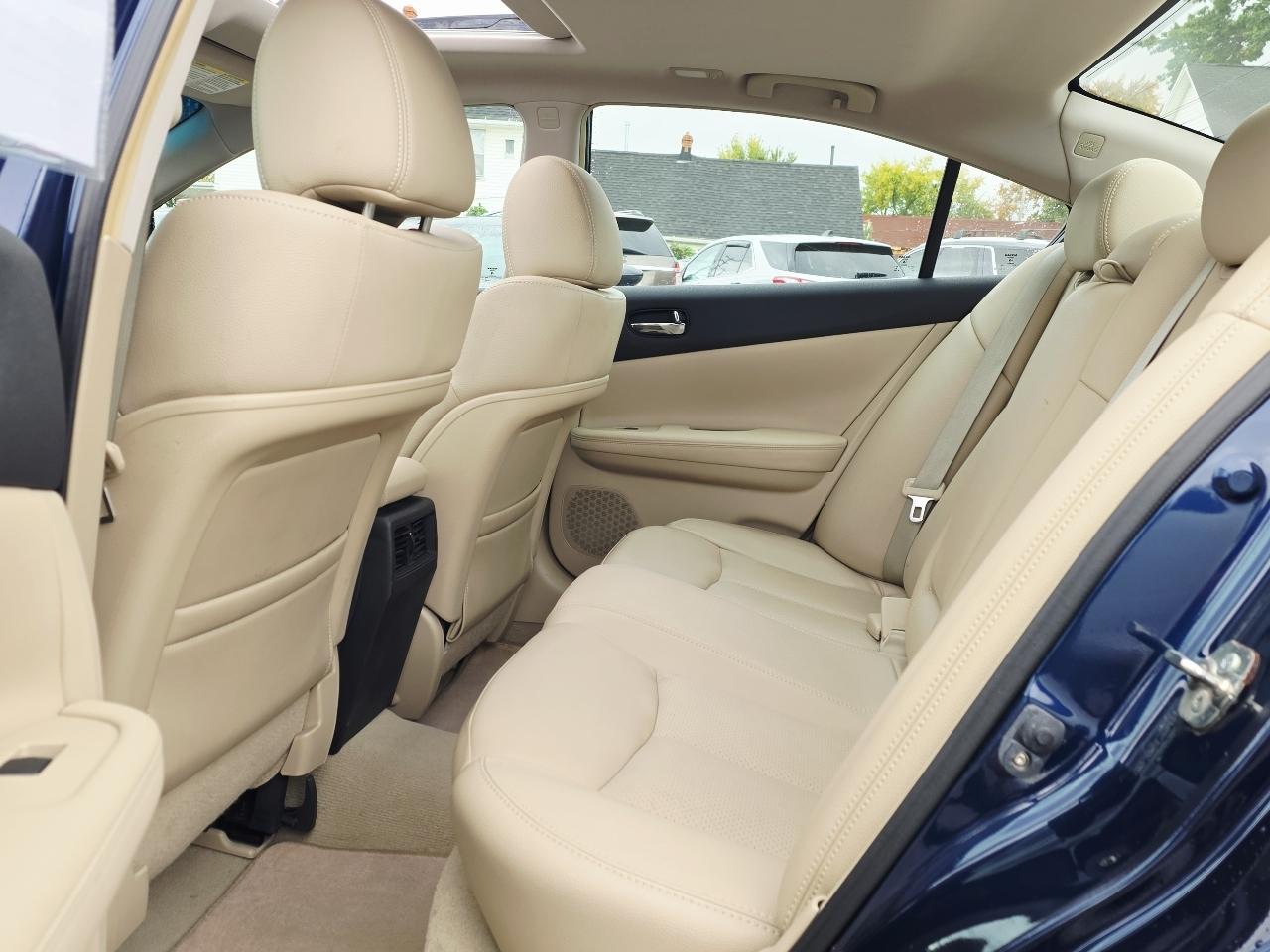 Nissan Maxima S 2014