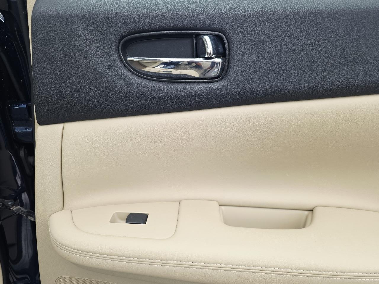 Nissan Maxima S 2014