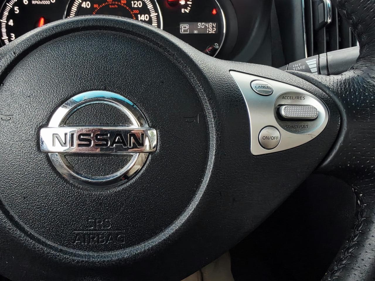 Nissan Maxima S 2014