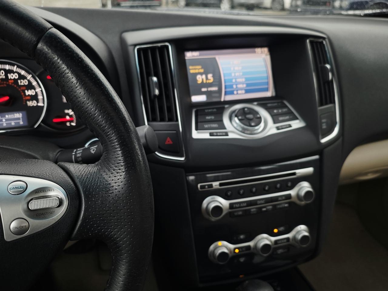 Nissan Maxima S 2014