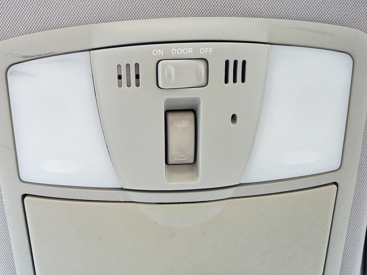 Nissan Maxima S 2014
