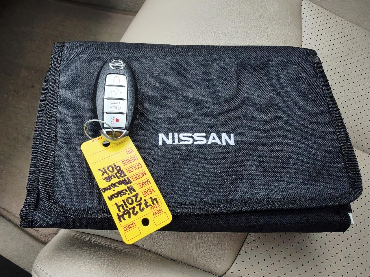 Nissan Maxima S 2014