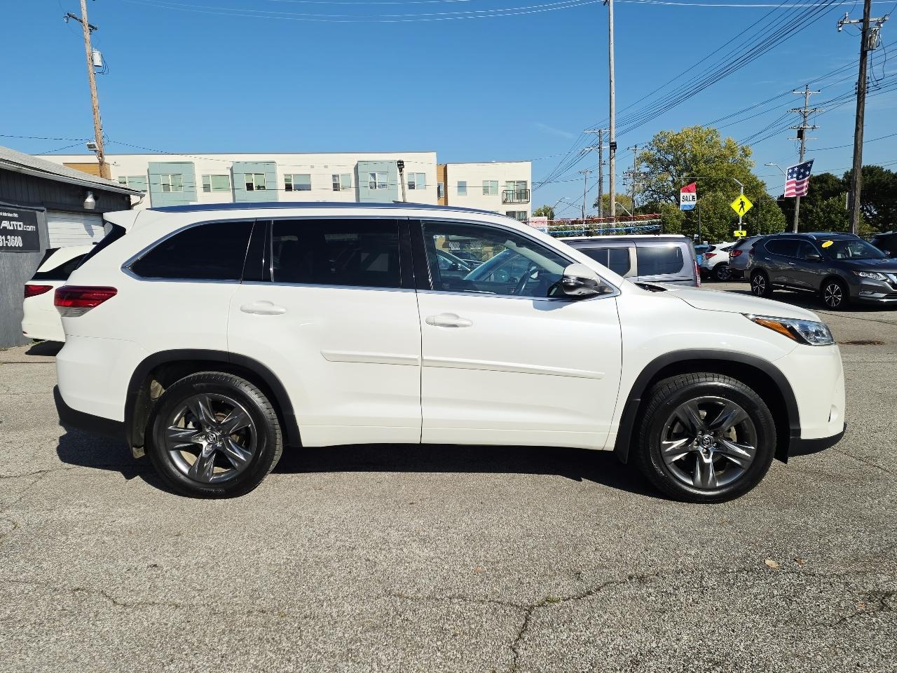 Toyota Highlander Limited AWD V6 2017